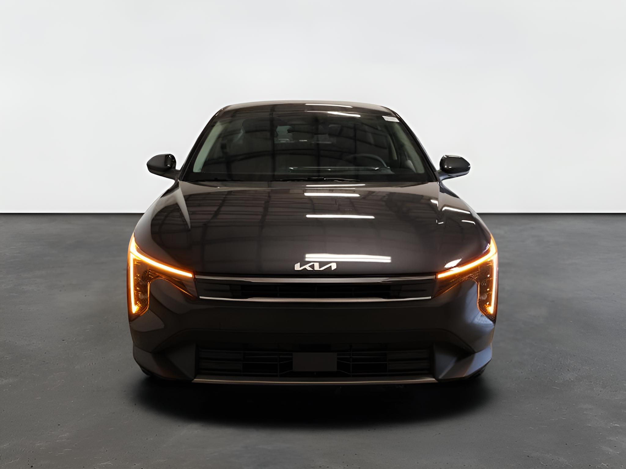 2027 Kia K4 EX