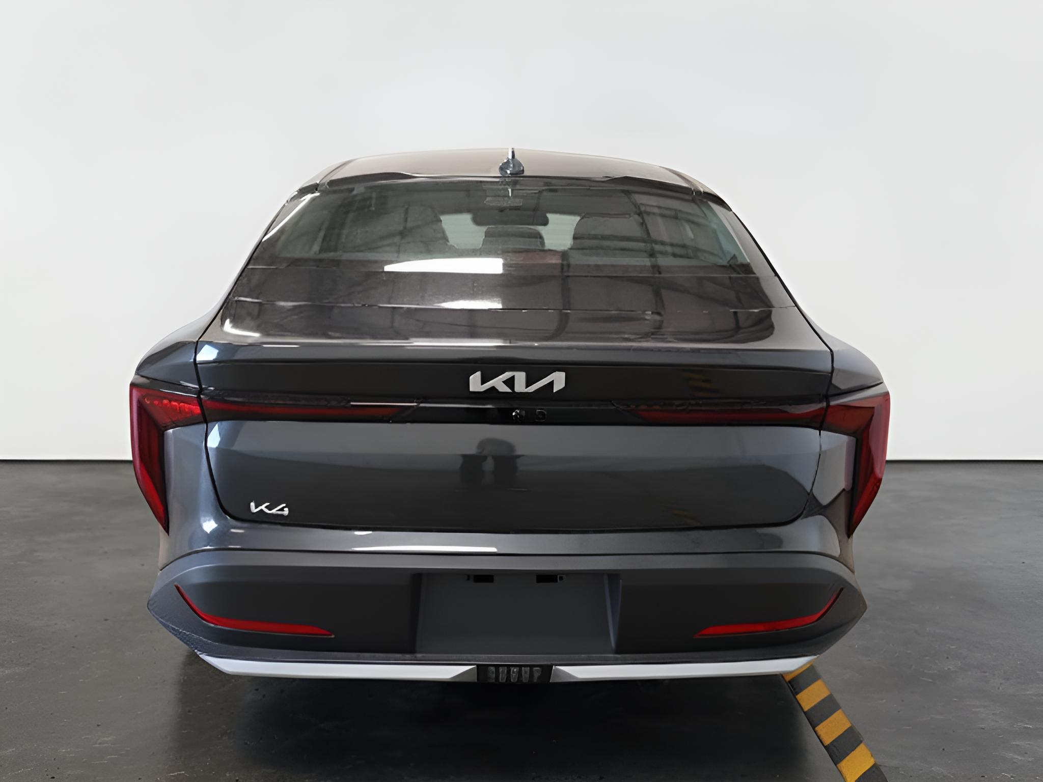 2027 Kia K4 EX