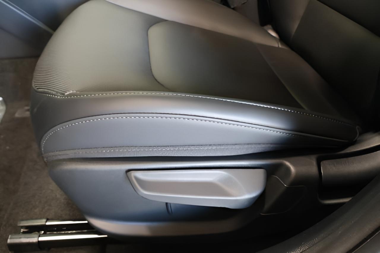 2027 Kia K4 EX