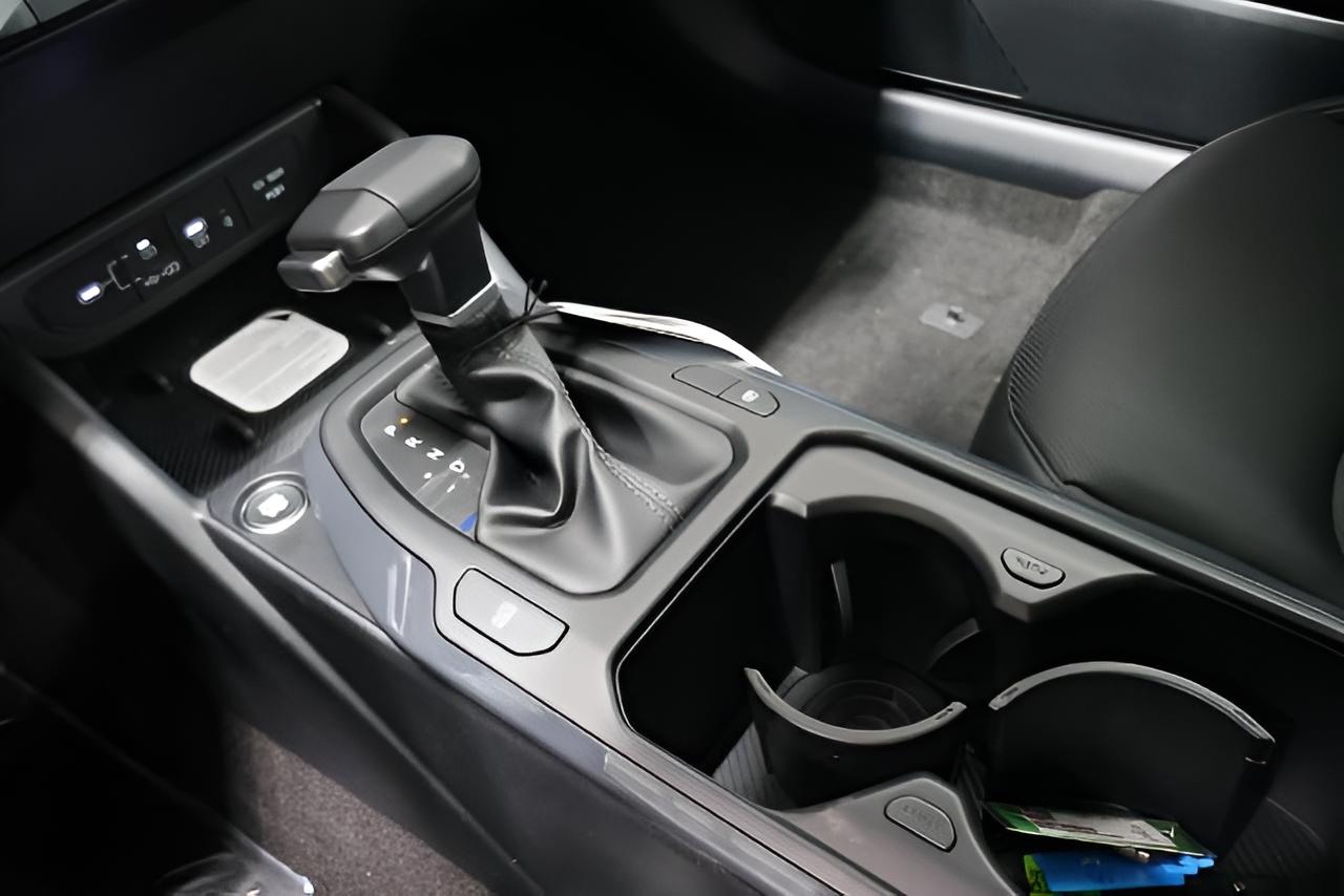 2027 Kia K4 EX