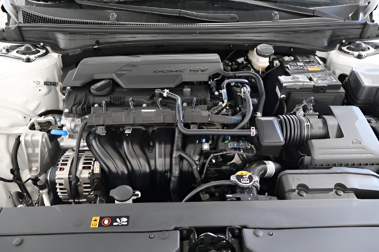 2027 Kia K4 EX