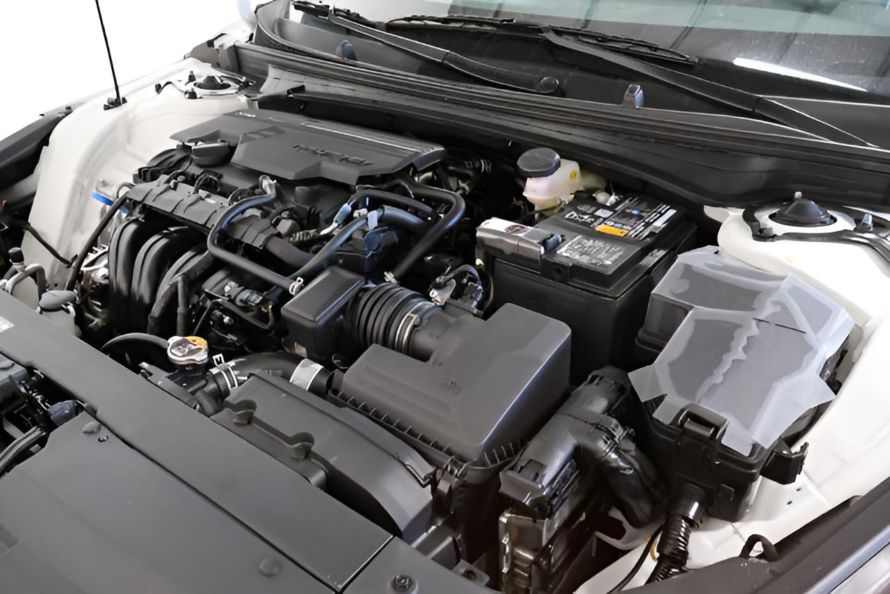 2027 Kia K4 EX