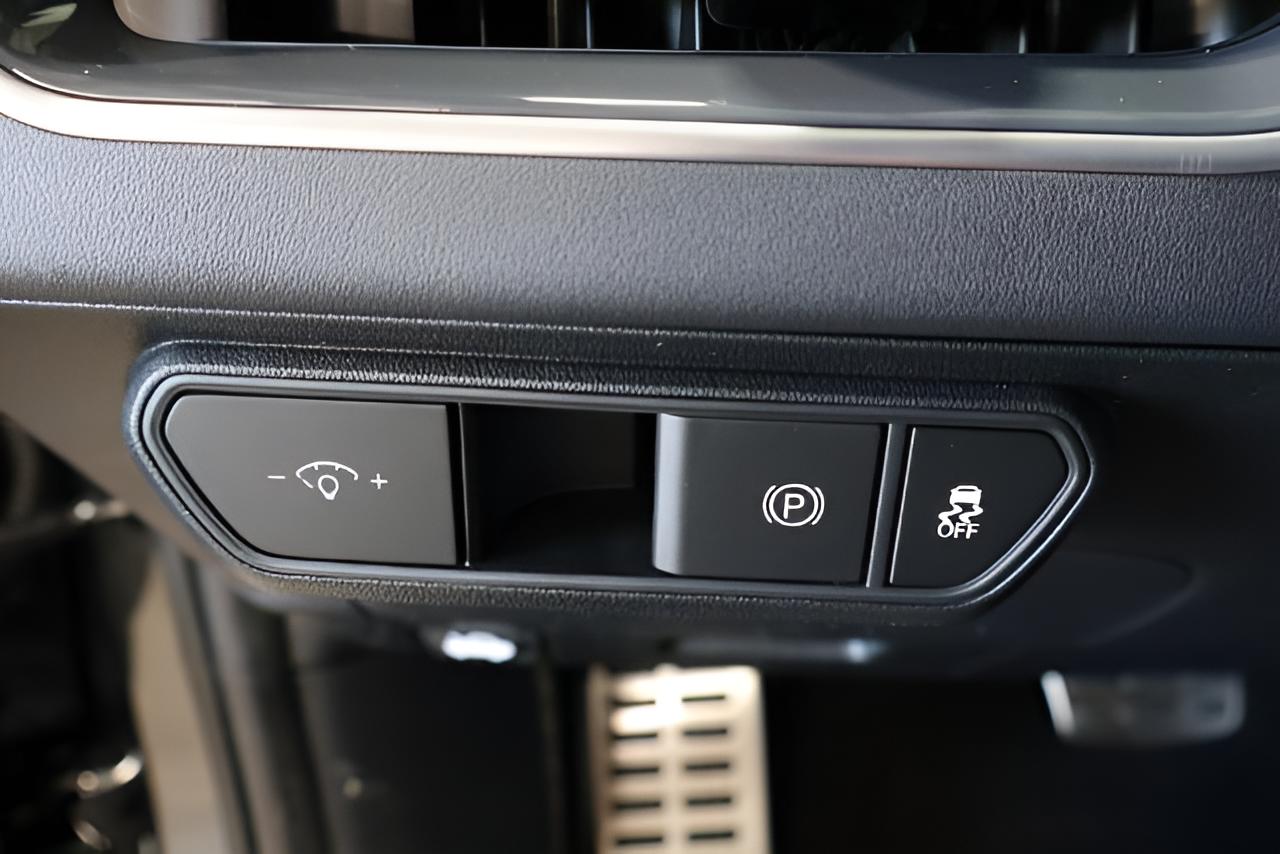 2026 Kia K4 Hatchback GT-Line Turbo