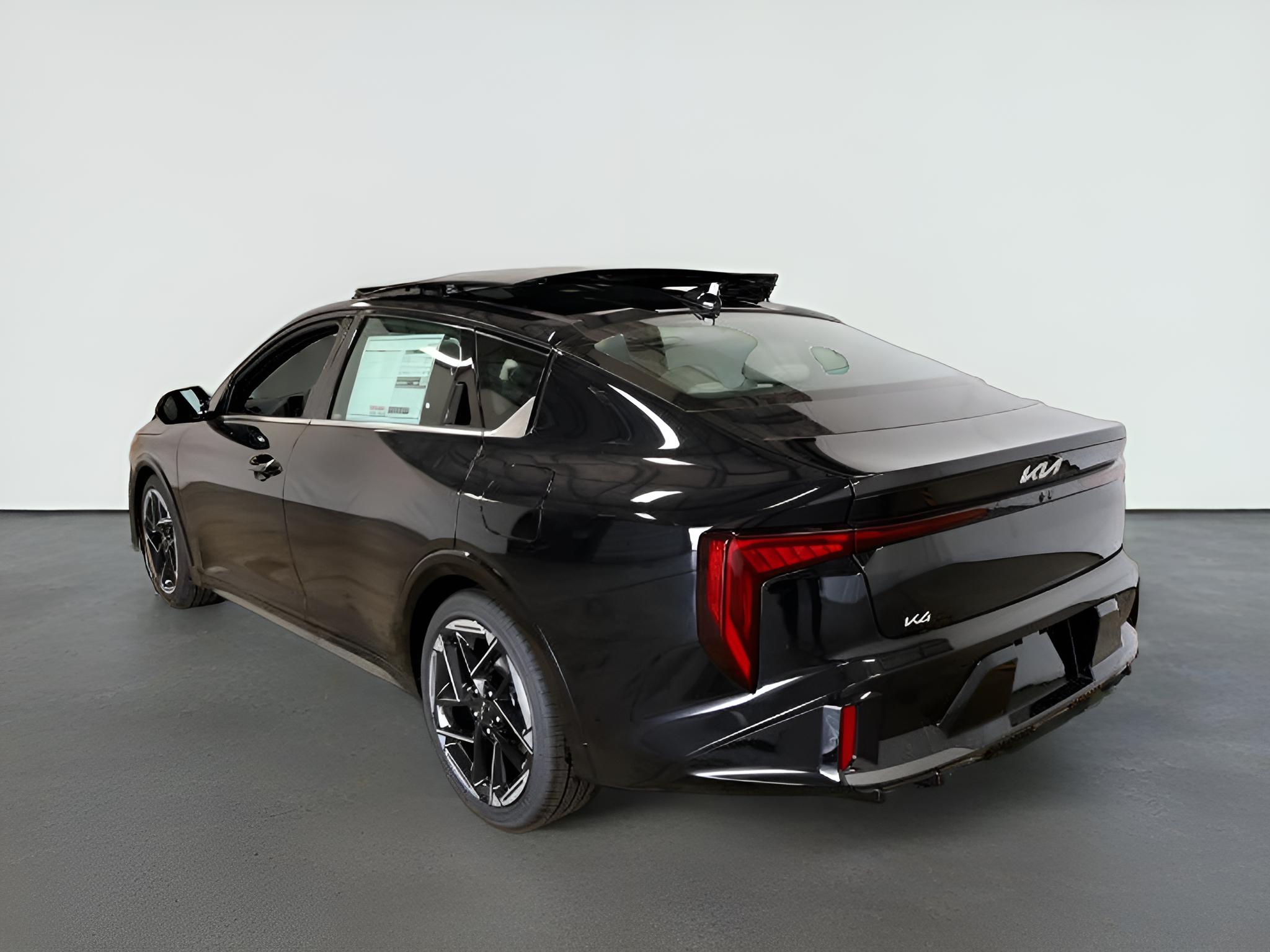 2026 Kia K4 GT-Line