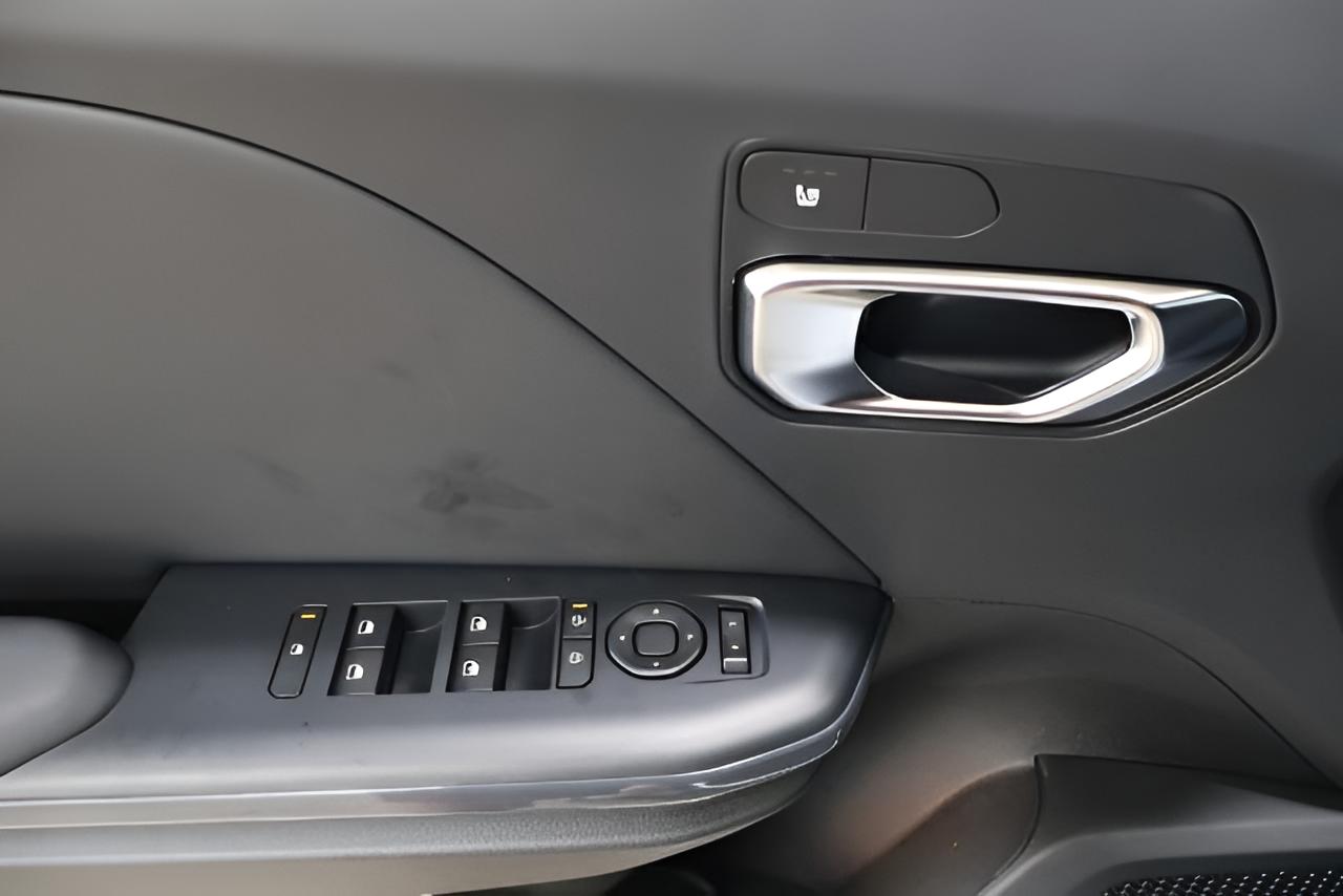 2026 Kia K4 Hatchback EX