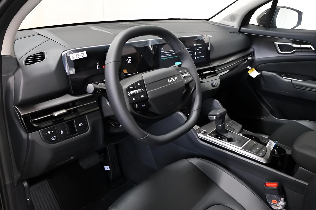 2027 Kia Sportage EX