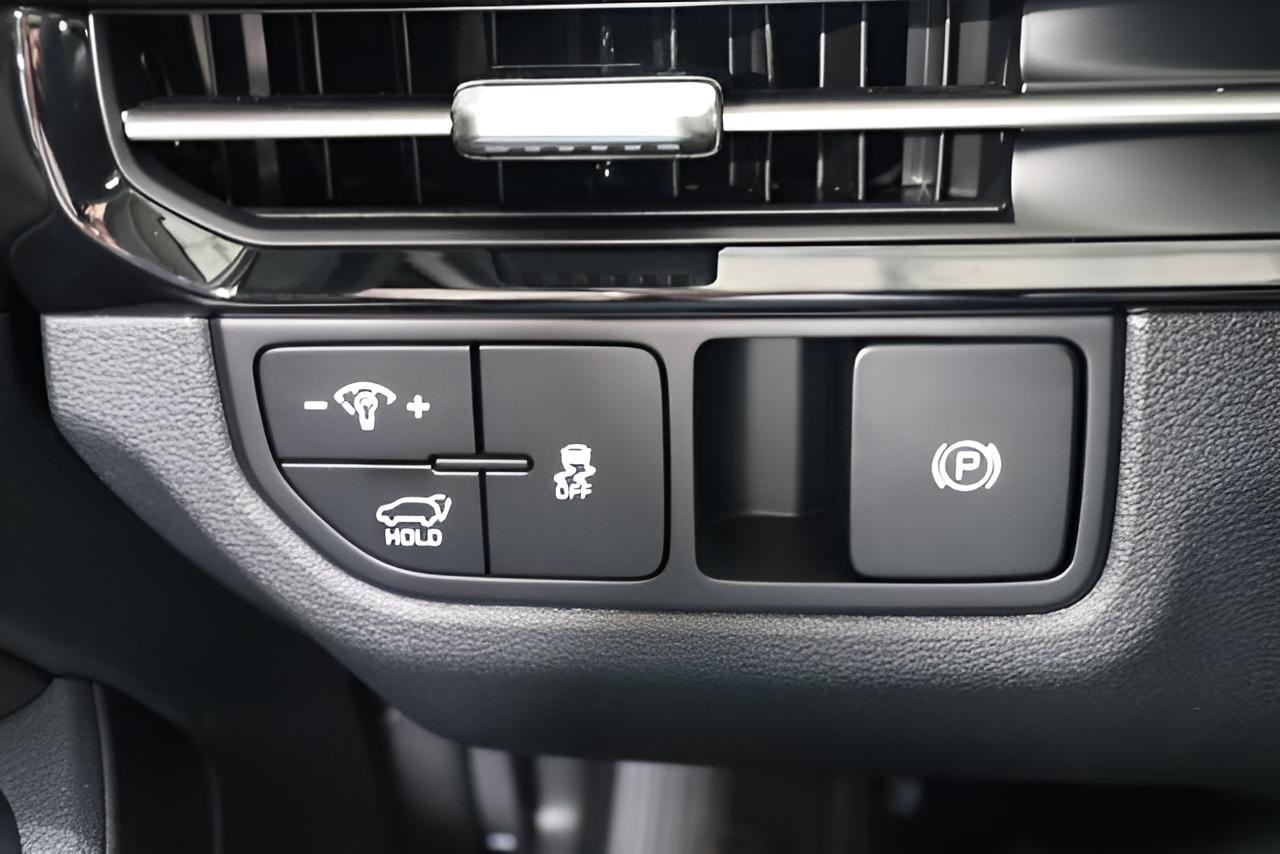 2027 Kia Sportage EX