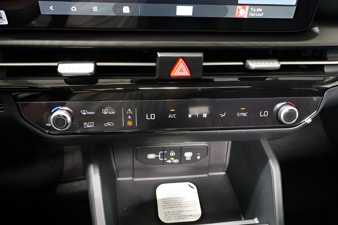 2027 Kia Sportage EX
