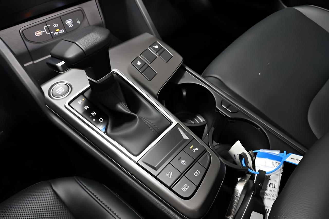 2027 Kia Sportage EX