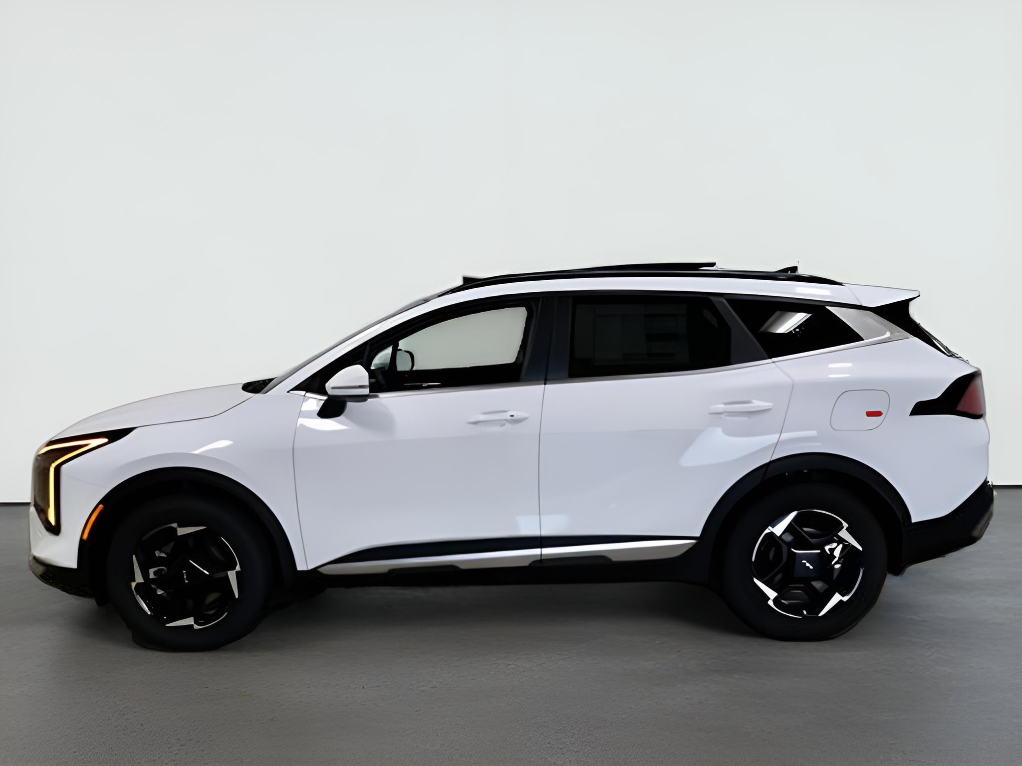 2027 Kia Sportage EX