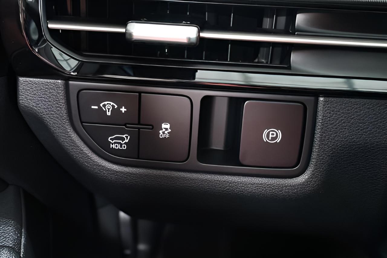 2027 Kia Sportage EX