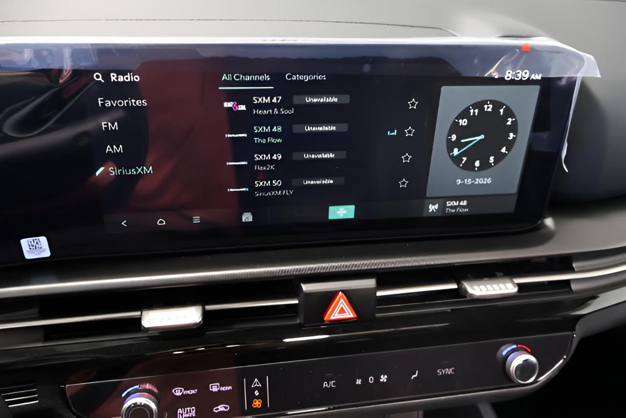 2027 Kia Sportage EX