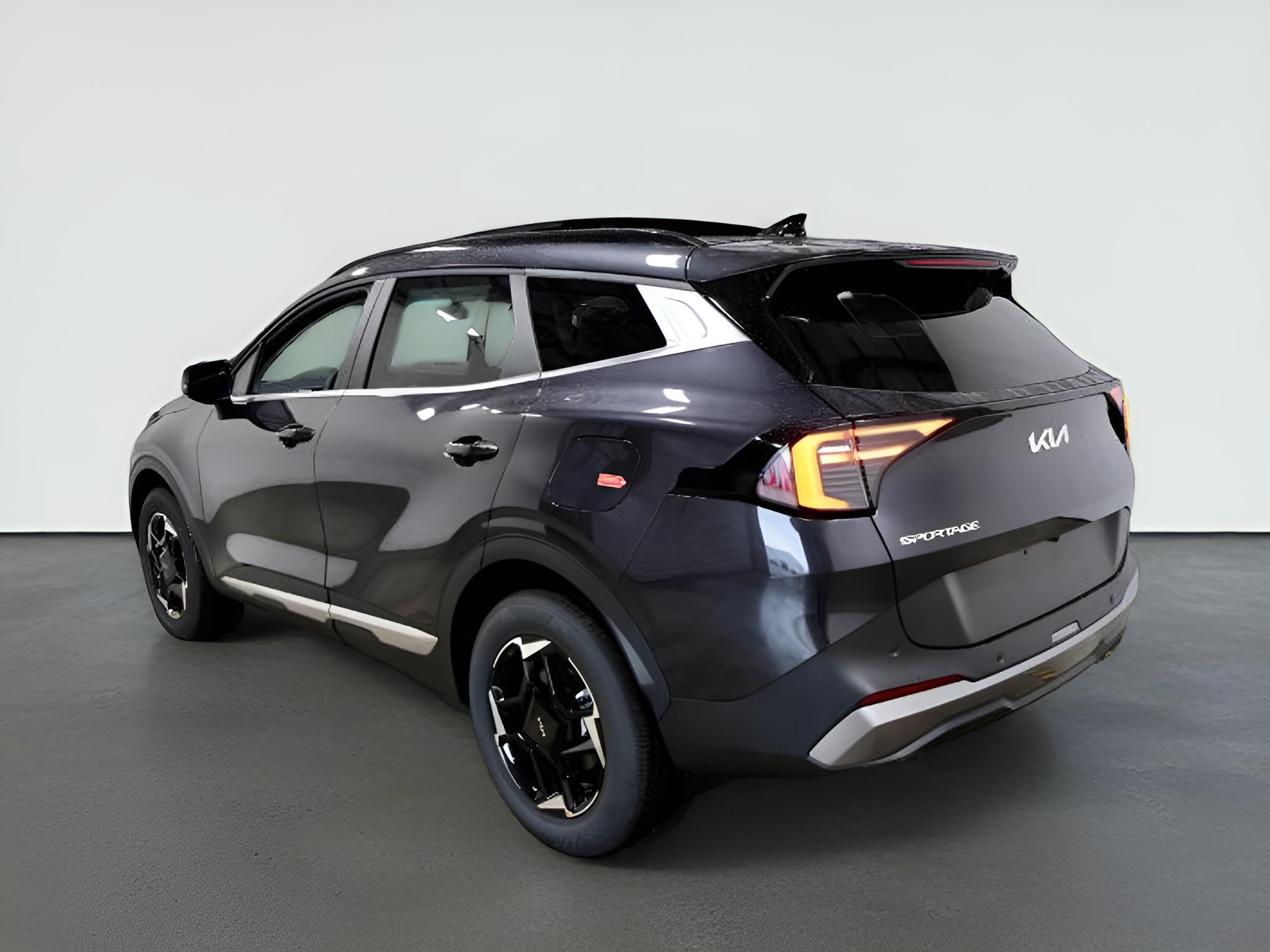 2027 Kia Sportage EX