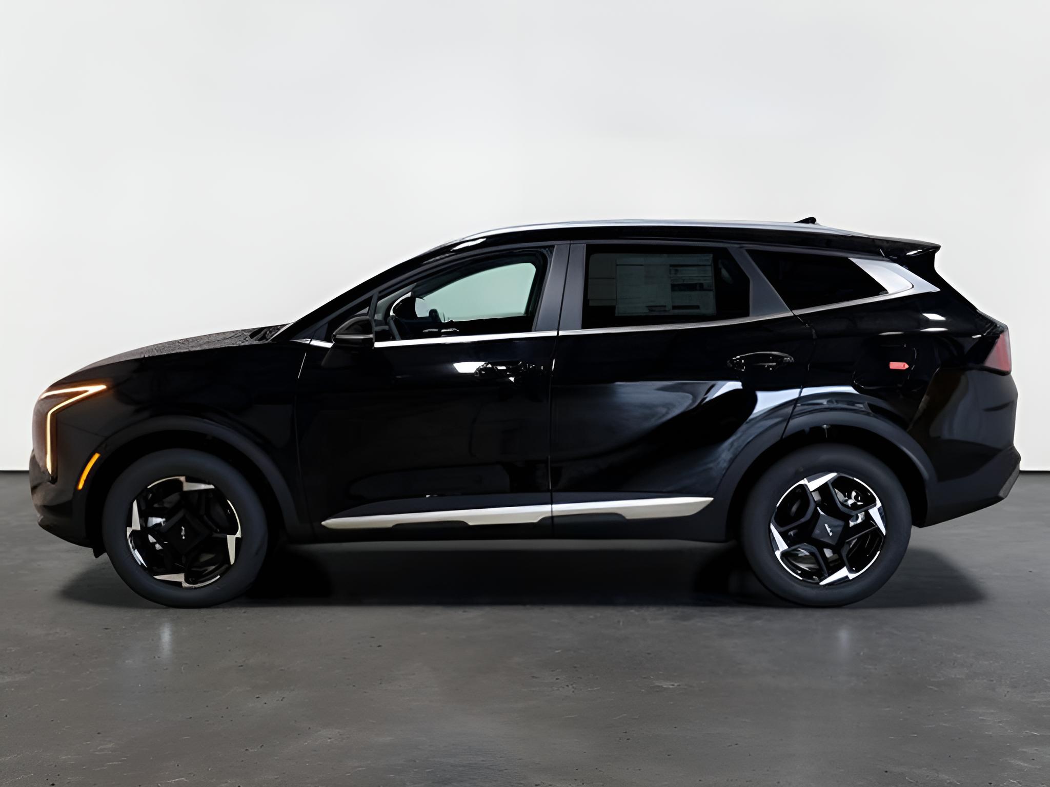 2027 Kia Sportage EX