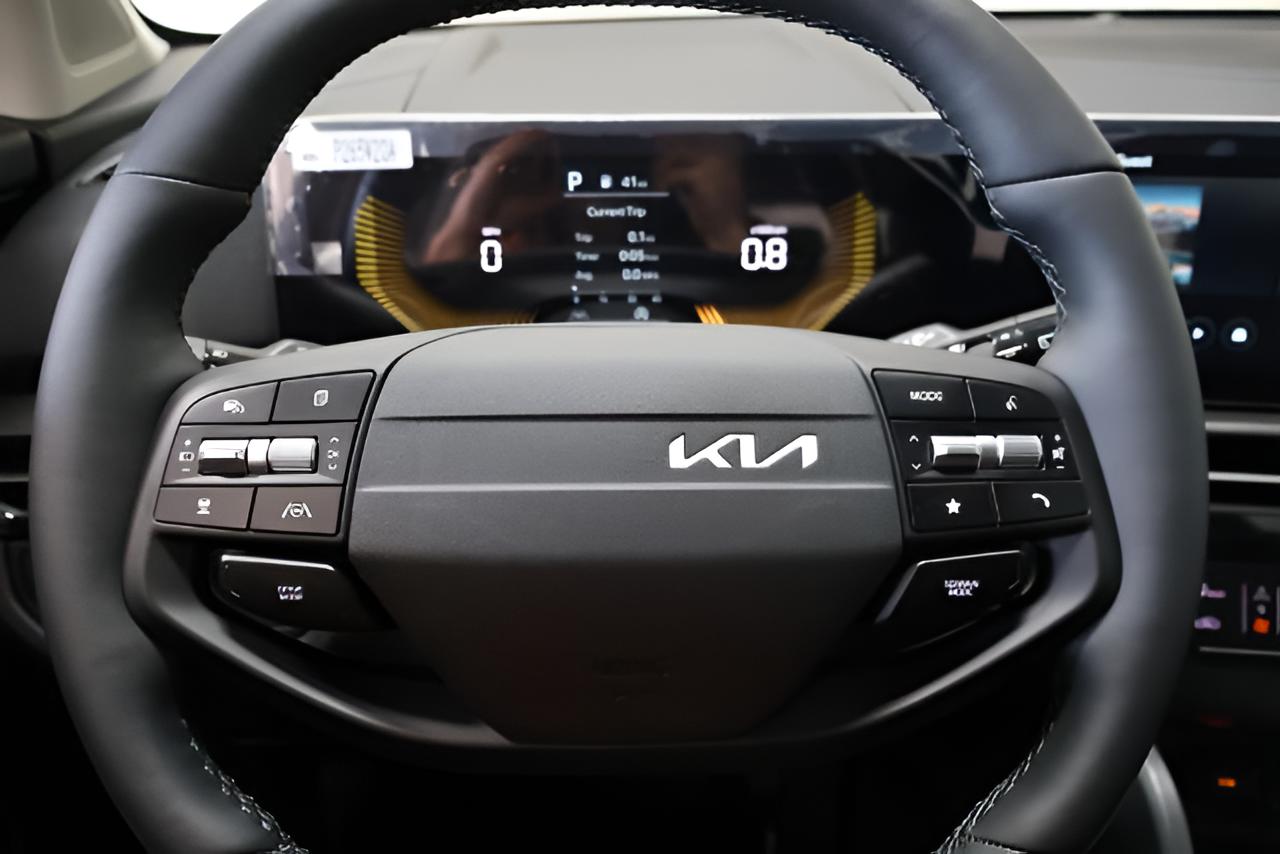 2027 Kia Sportage EX