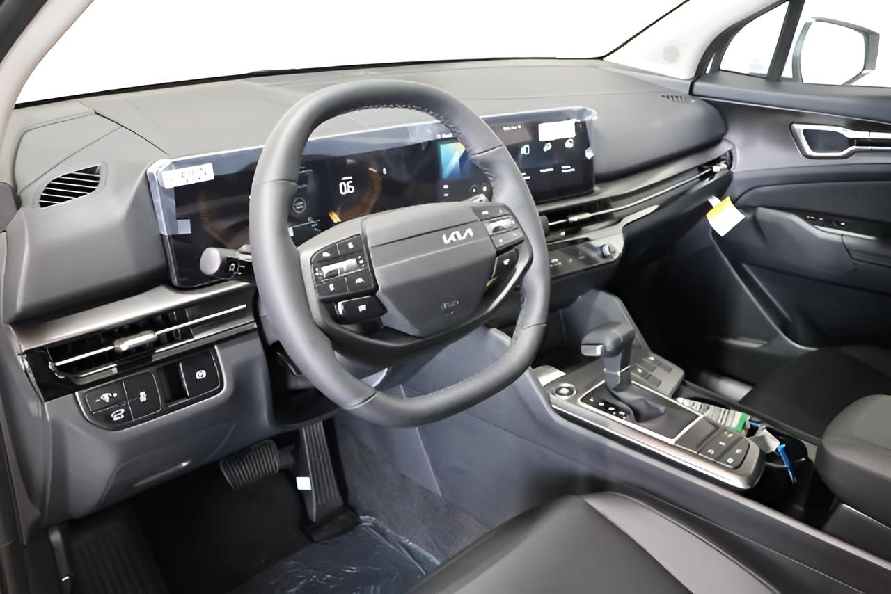 2027 Kia Sportage EX