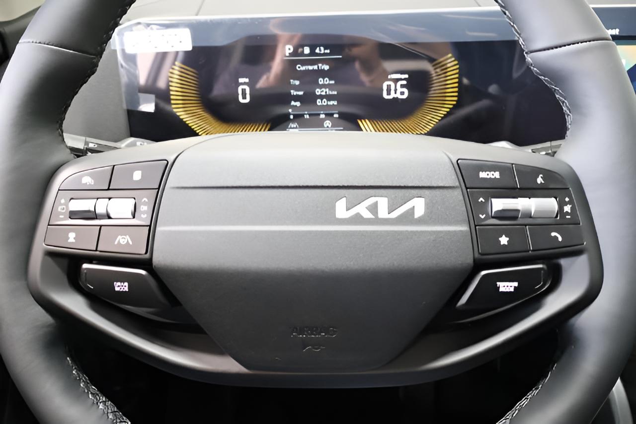 2027 Kia Sportage EX