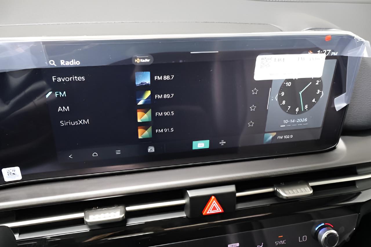 2027 Kia Sportage EX