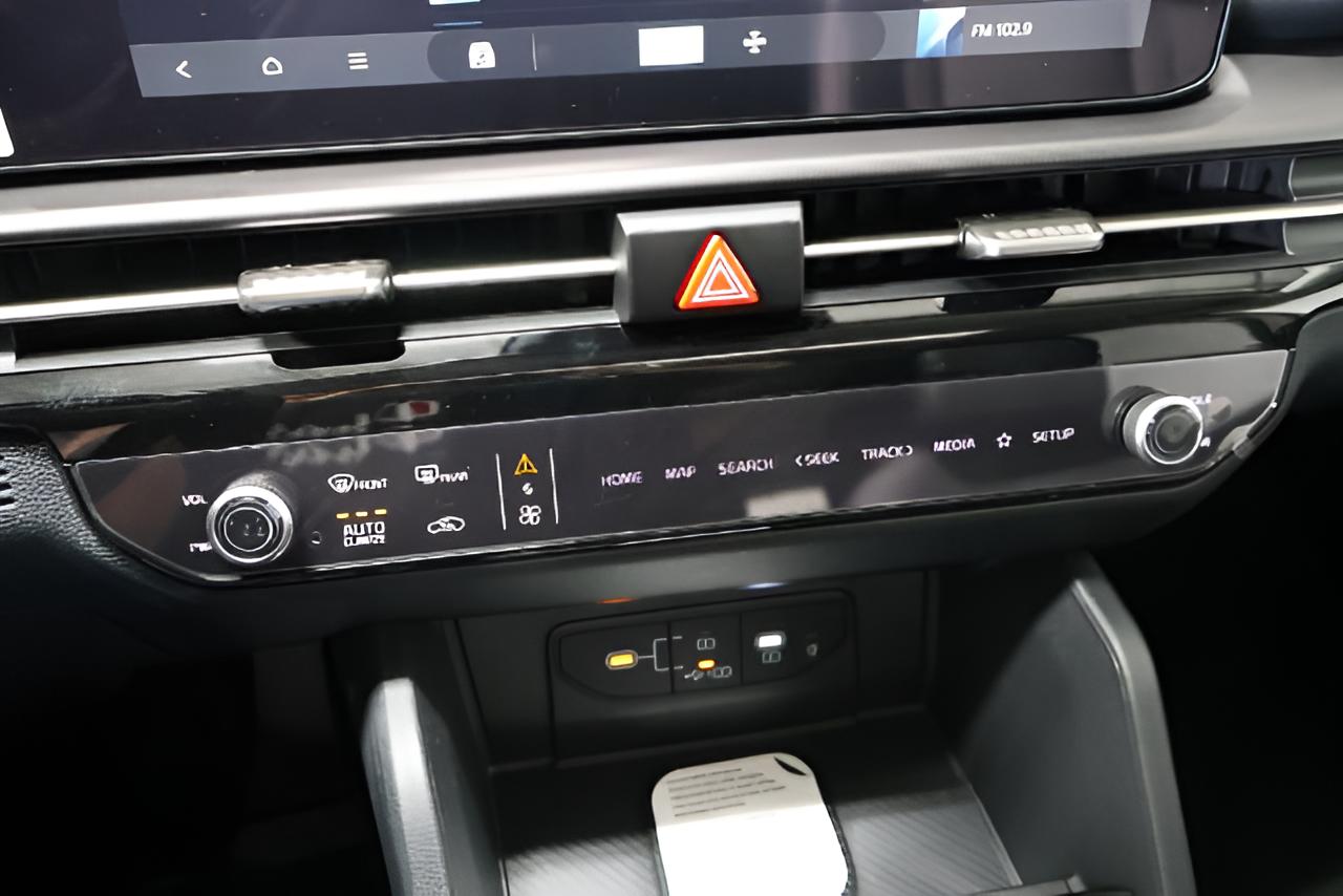 2027 Kia Sportage EX