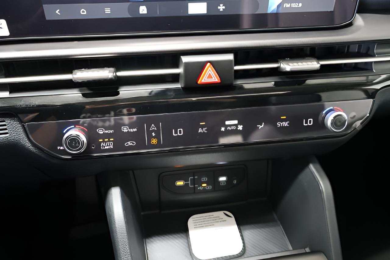 2027 Kia Sportage EX