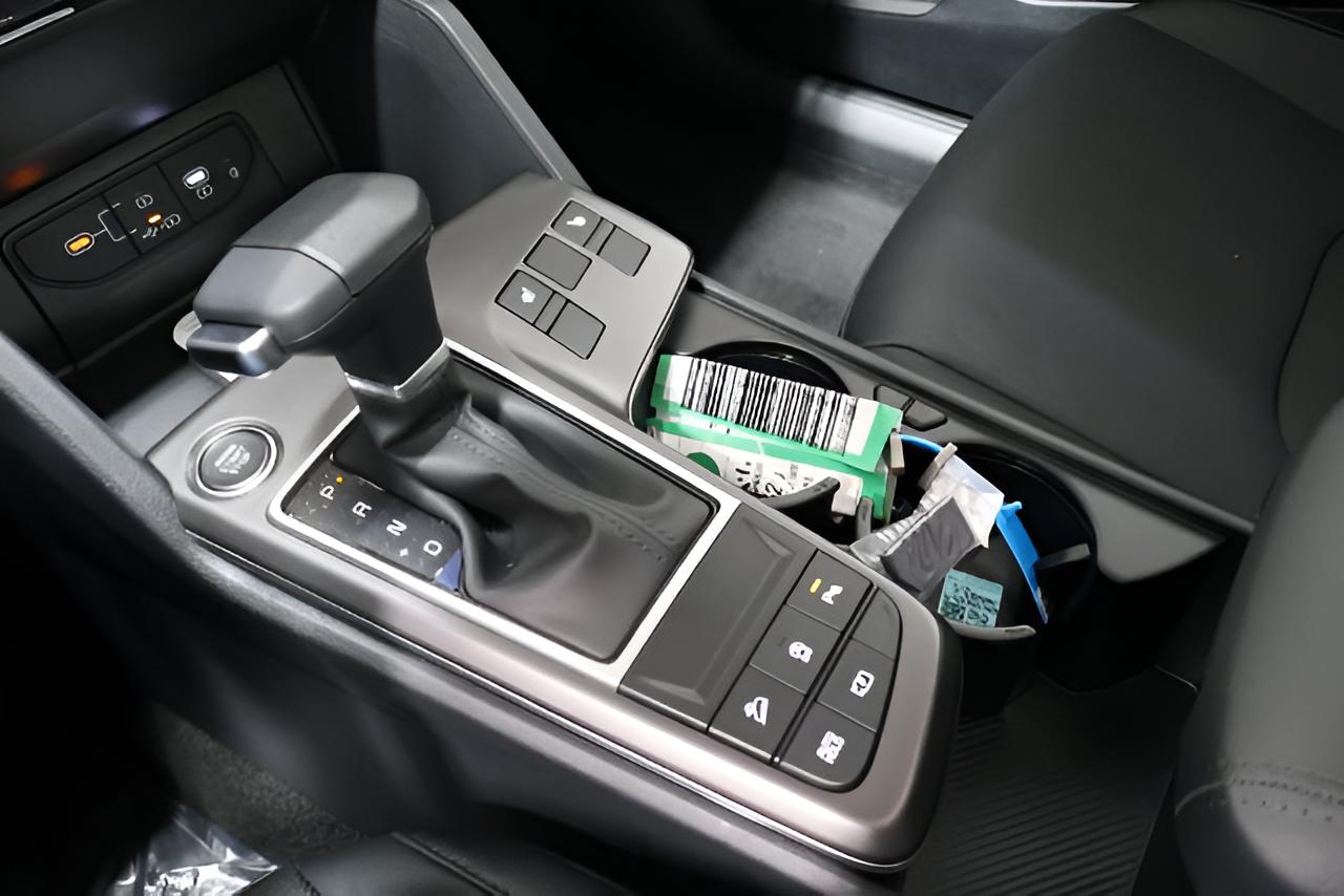 2027 Kia Sportage EX
