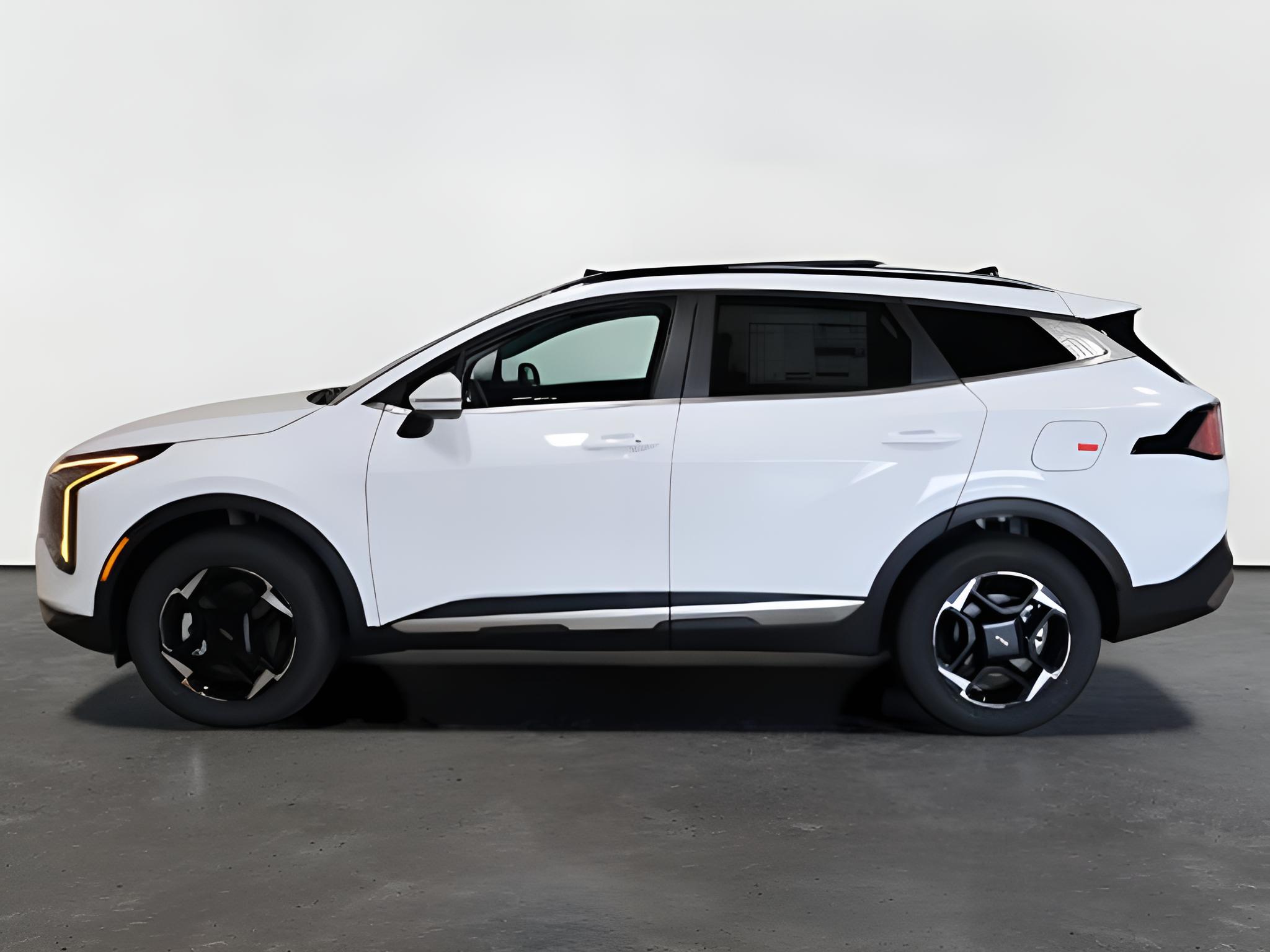 2027 Kia Sportage EX