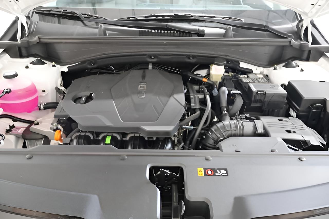 2027 Kia Sportage EX