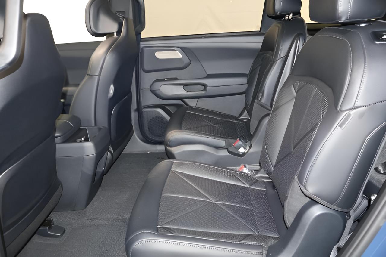 2027 Kia Telluride Hybrid EX