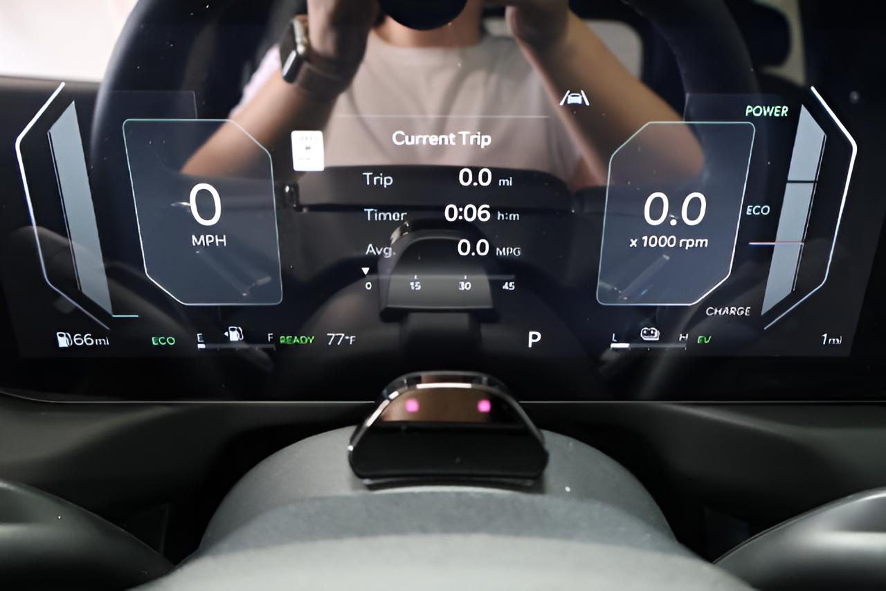 2027 Kia Telluride Hybrid X-Line SX