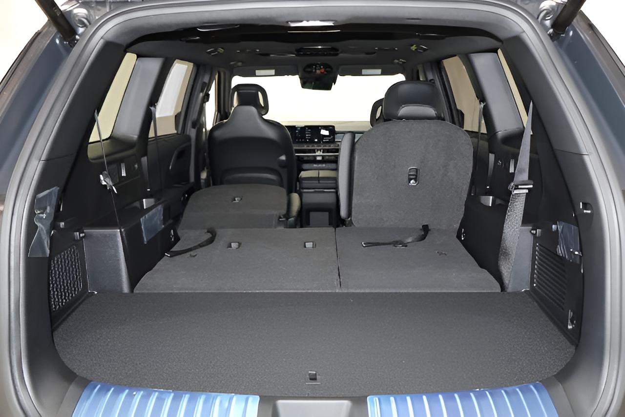 2027 Kia Telluride Hybrid X-Line SX