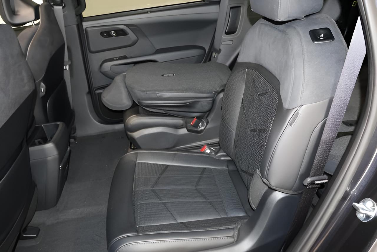 2027 Kia Telluride Hybrid X-Line SX-Prestige