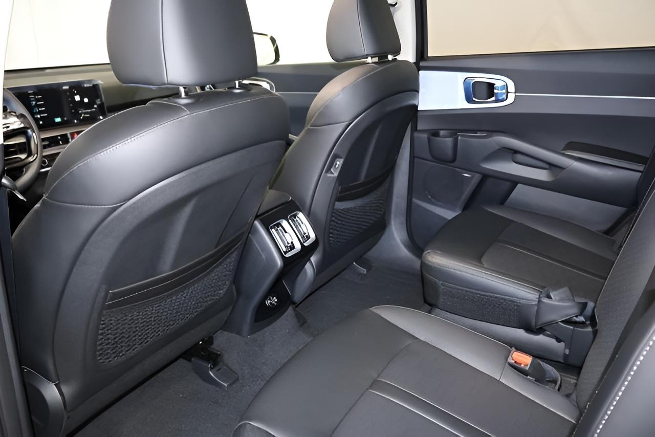 2026 Kia Sorento X-Line EX