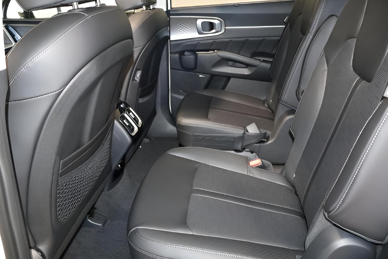 2026 Kia Sorento SX