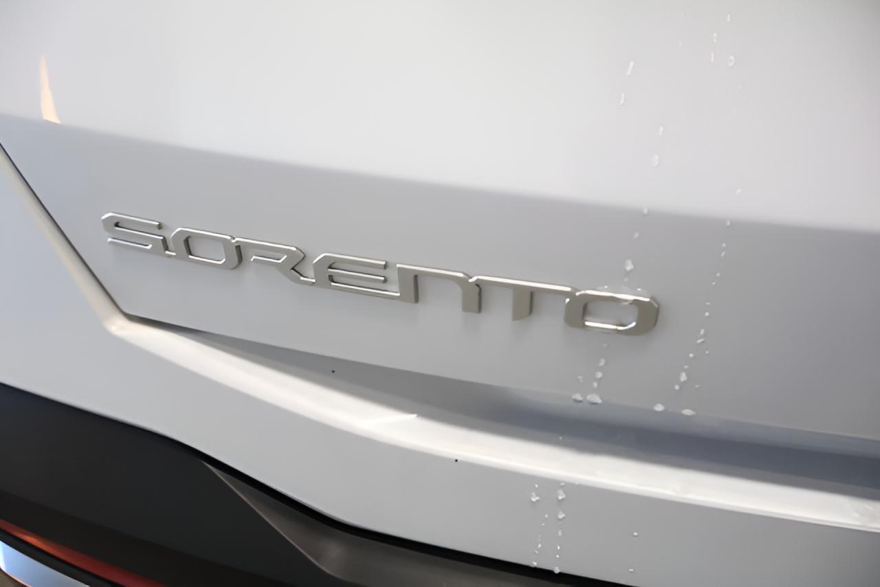 2026 Kia Sorento SX