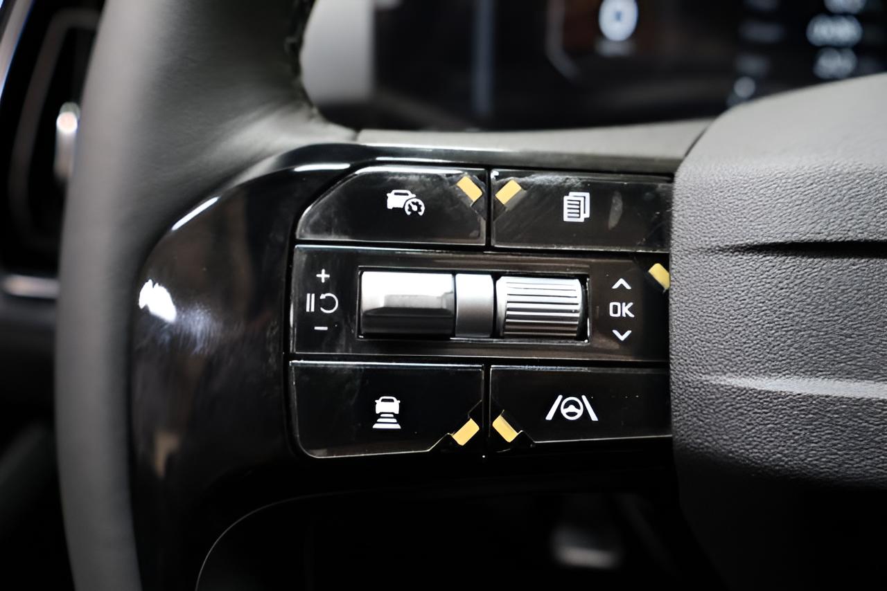 2026 Kia Sorento X-Line SX Prestige - Photo 17