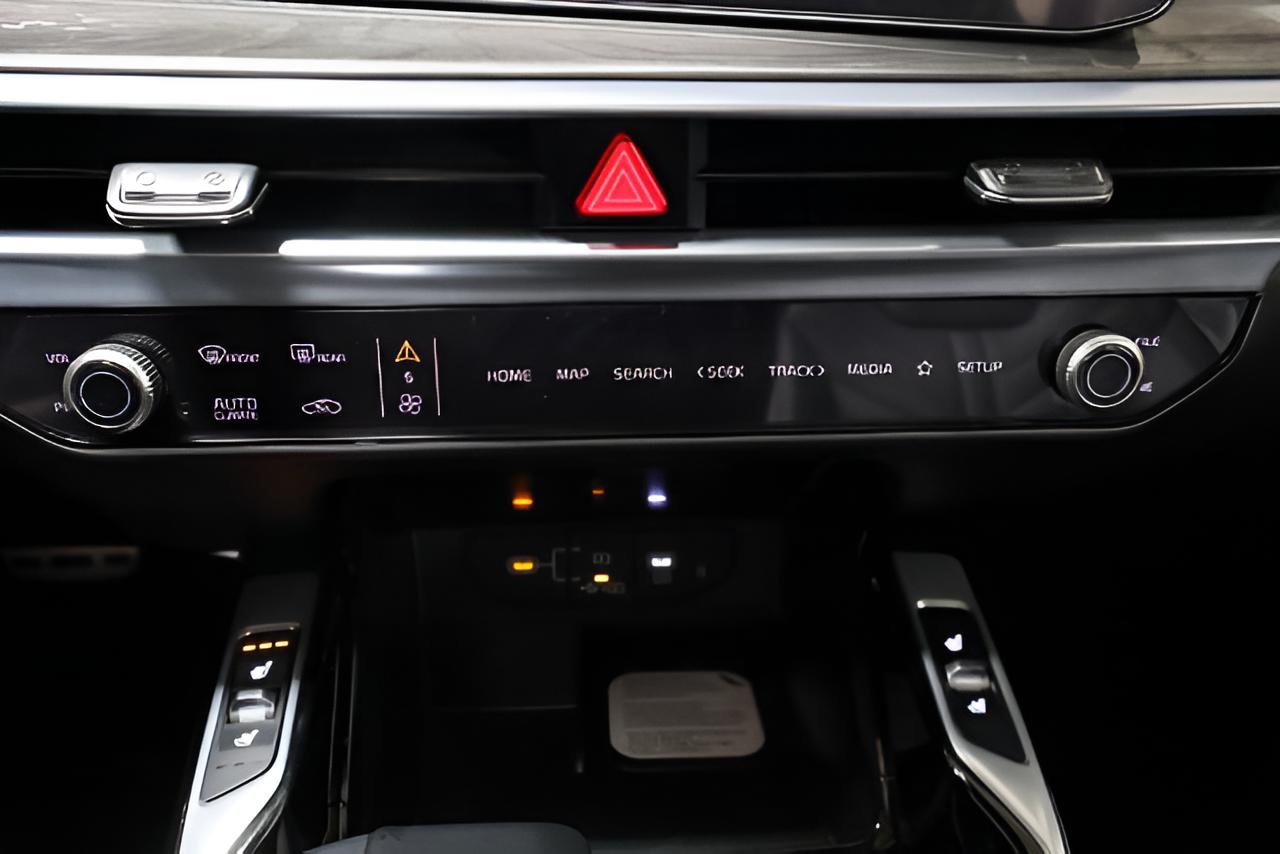2026 Kia Sorento X-Line SX Prestige - Photo 23