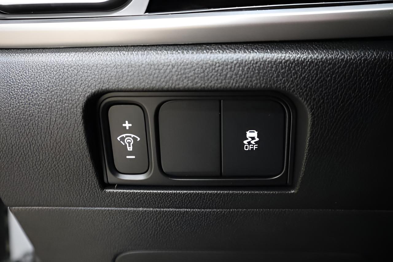 2026 Kia Sorento S - Photo 11