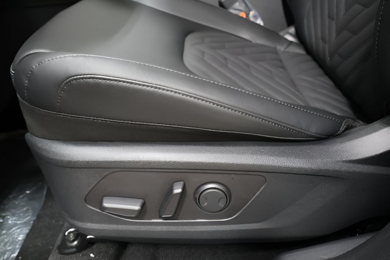 2027 Kia Sportage Hybrid X-Line
