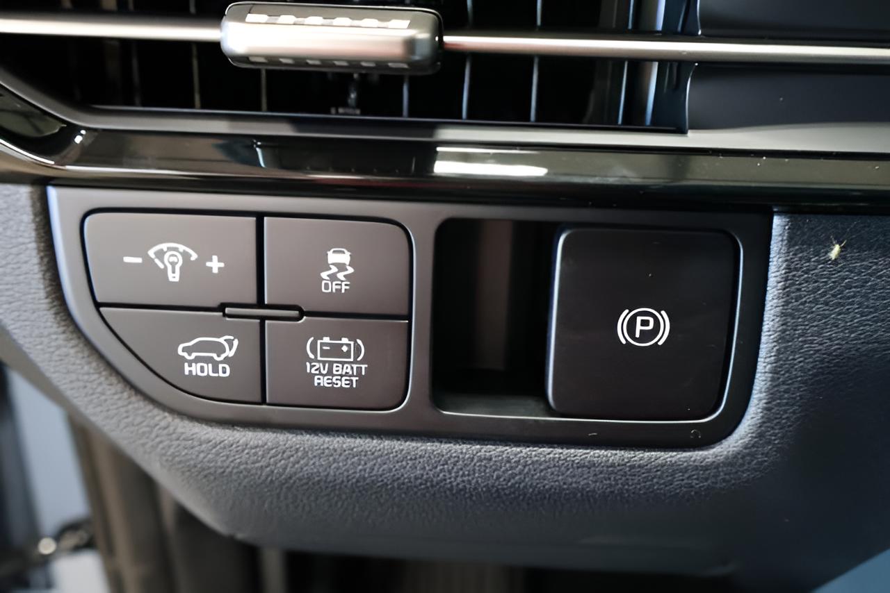 2027 Kia Sportage Hybrid X-Line