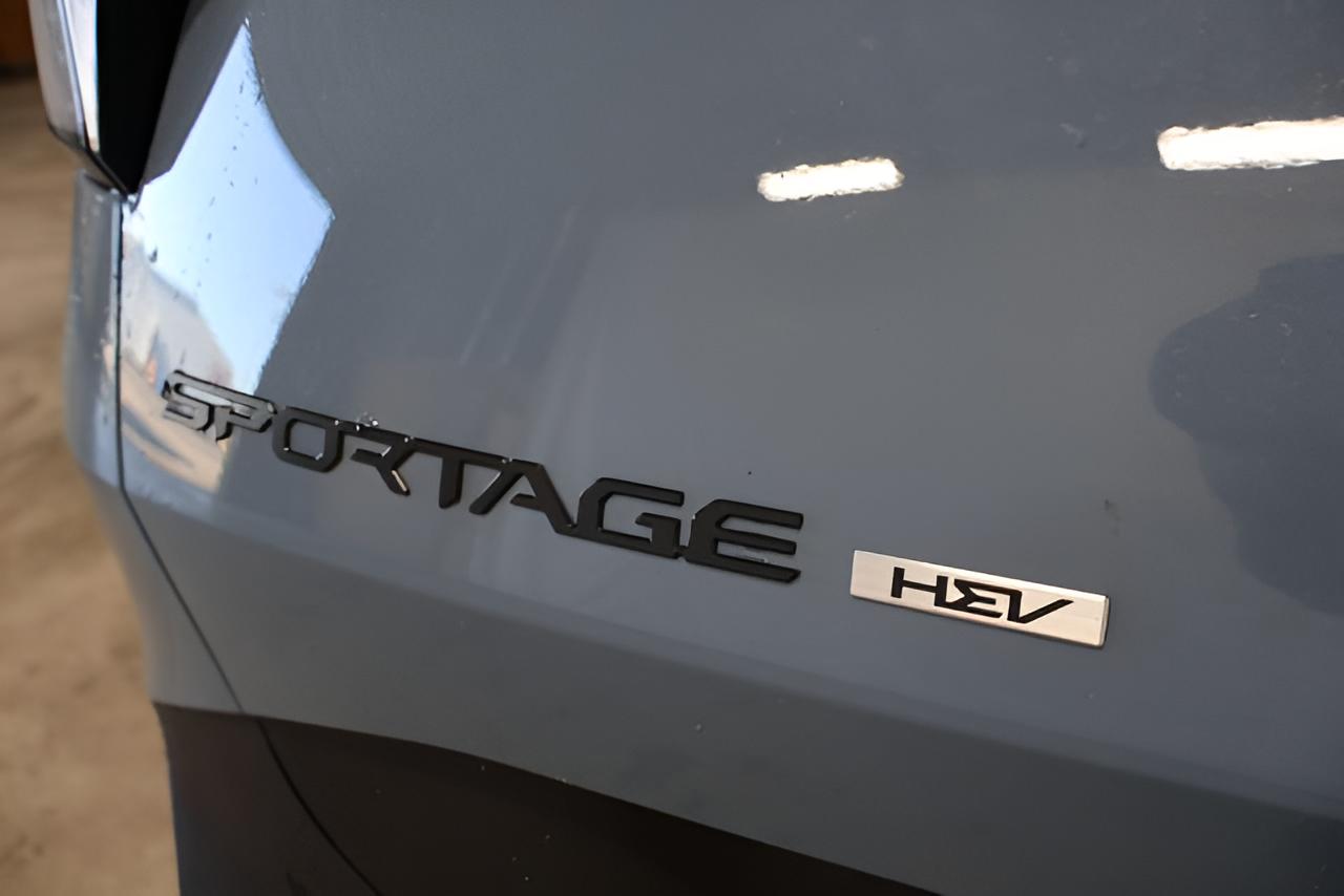 2027 Kia Sportage Hybrid X-Line
