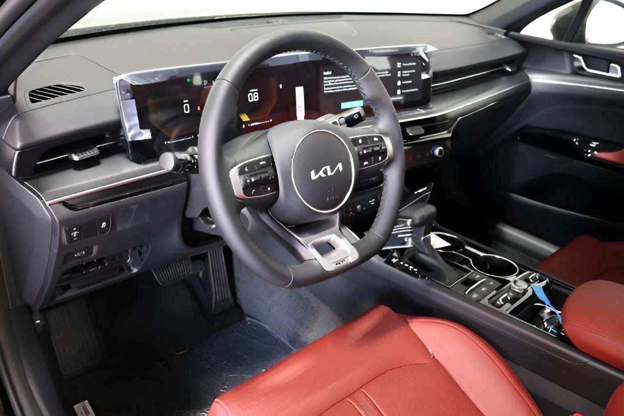 2027 Kia K5 GT-Line