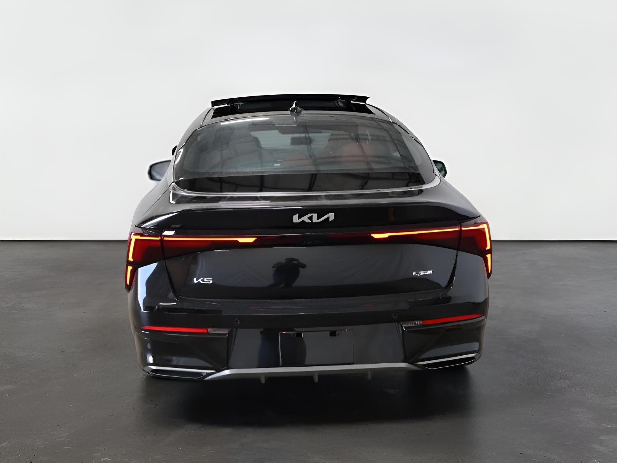 2027 Kia K5 GT-Line