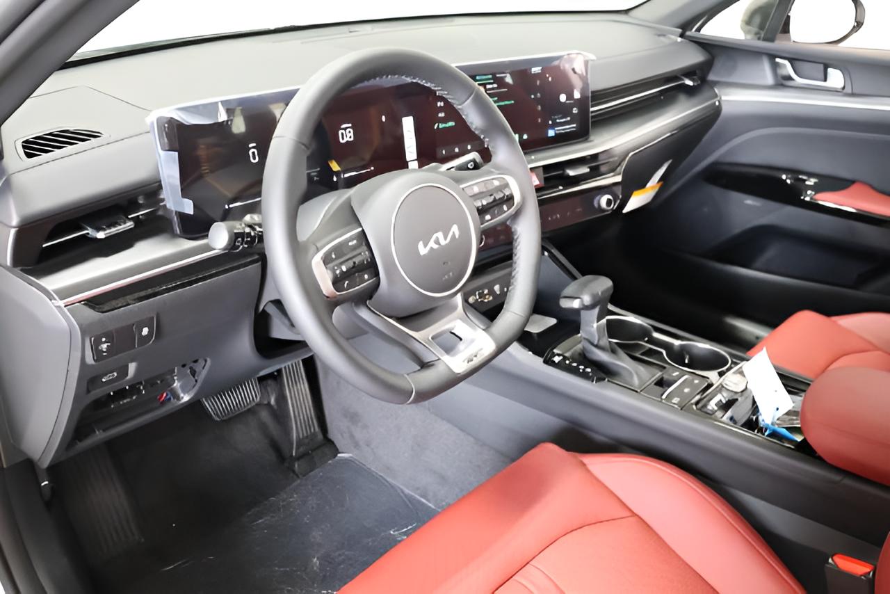 2027 Kia K5 GT-Line