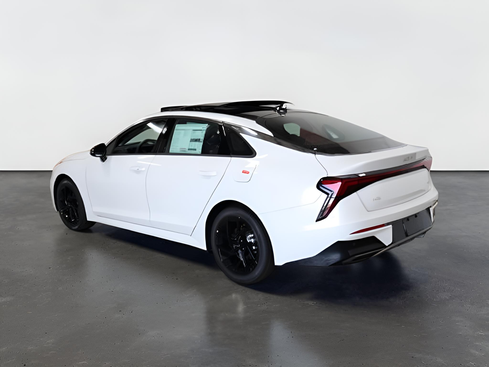 2027 Kia K5 GT-Line