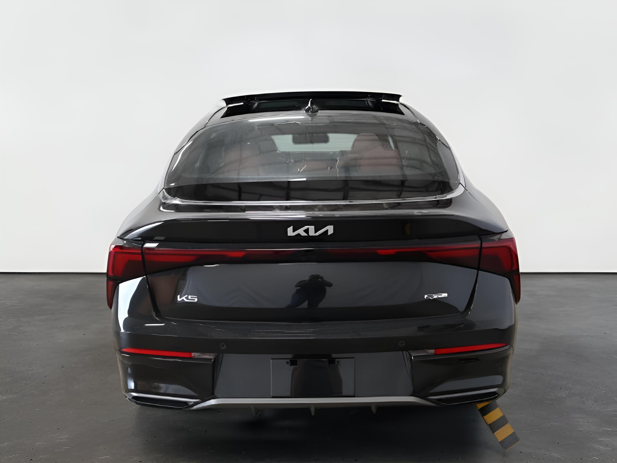 2027 Kia K5 GT-Line