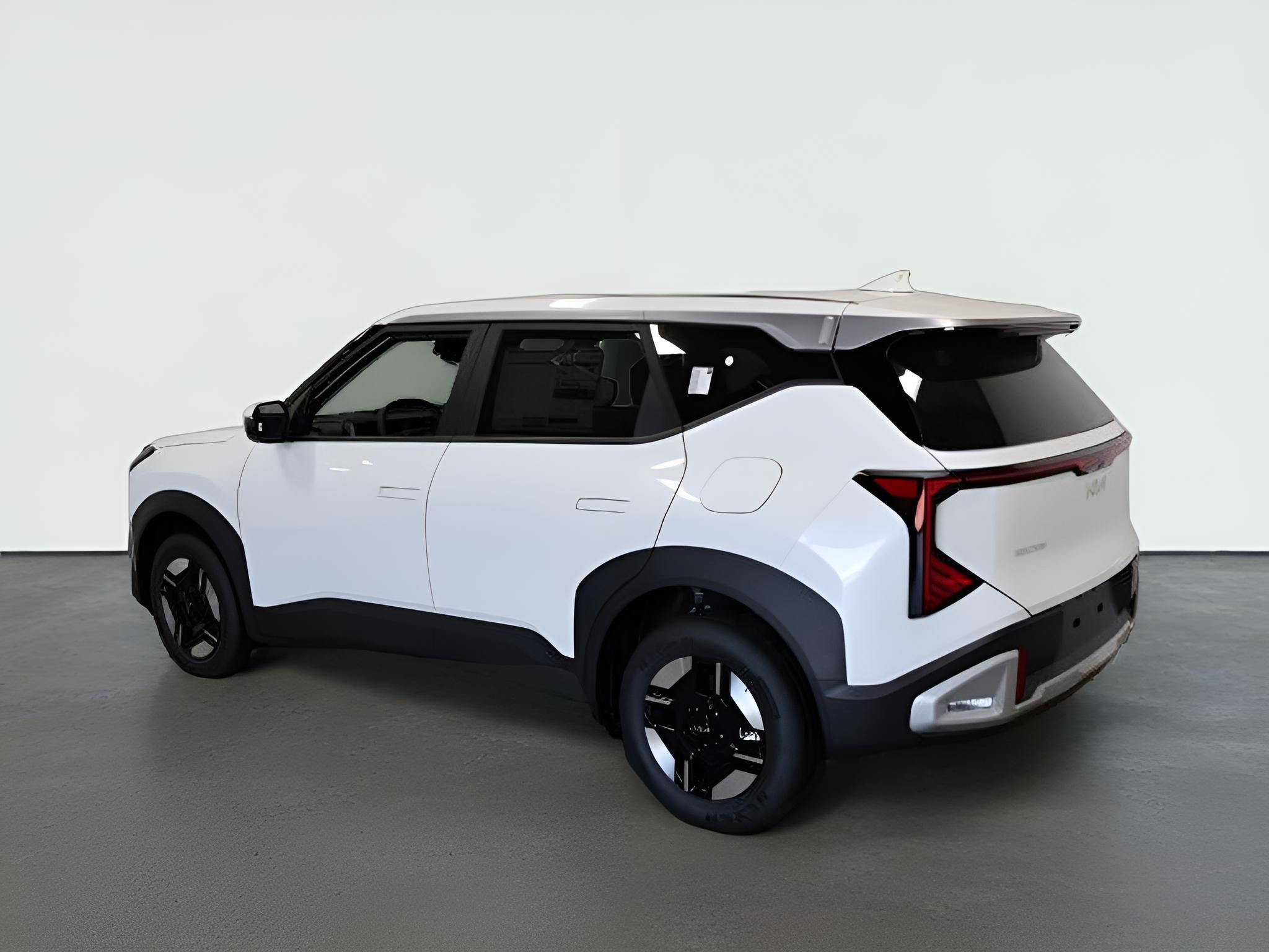 2027 Kia Seltos LX