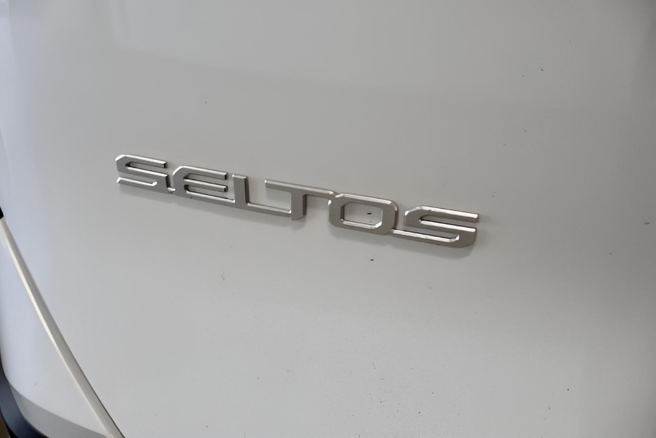 2027 Kia Seltos LX
