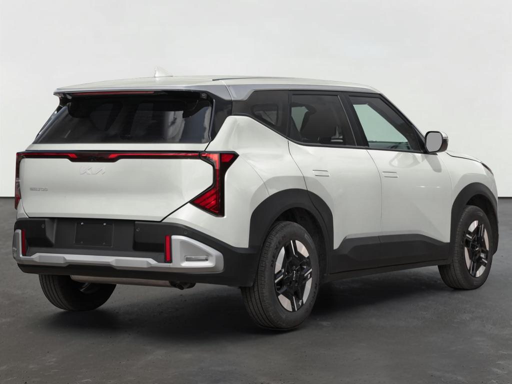 2027 Kia Seltos LX