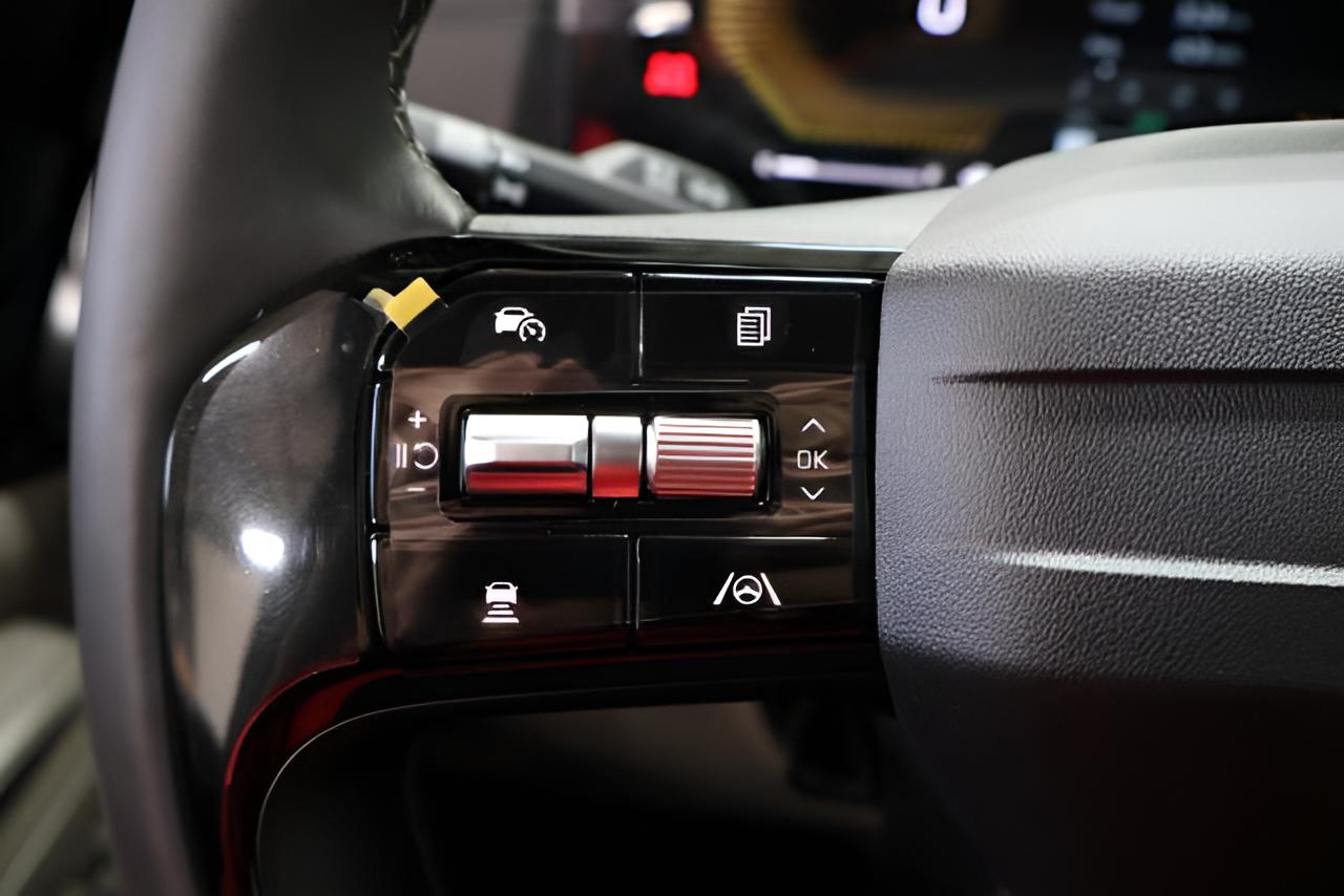 2027 Kia Carnival LXS