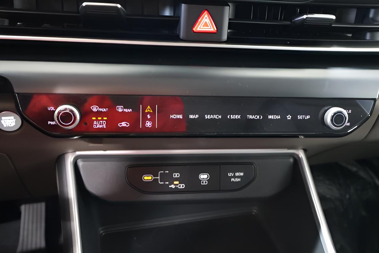 2027 Kia Carnival LXS